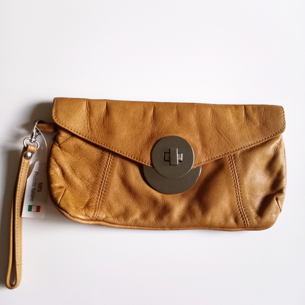 Tan genuine leather Clutch/Wristlet Purse
